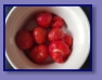 Eine Erdbeerernte, so grosse Erdbeeren und uuuur gut